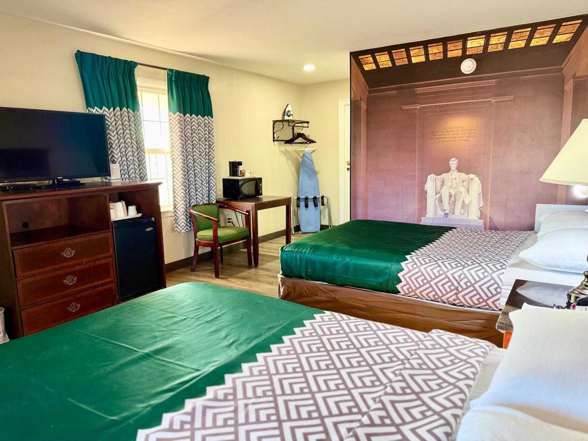 Governor House Inn Arlington/Falls Church Kültér fotó