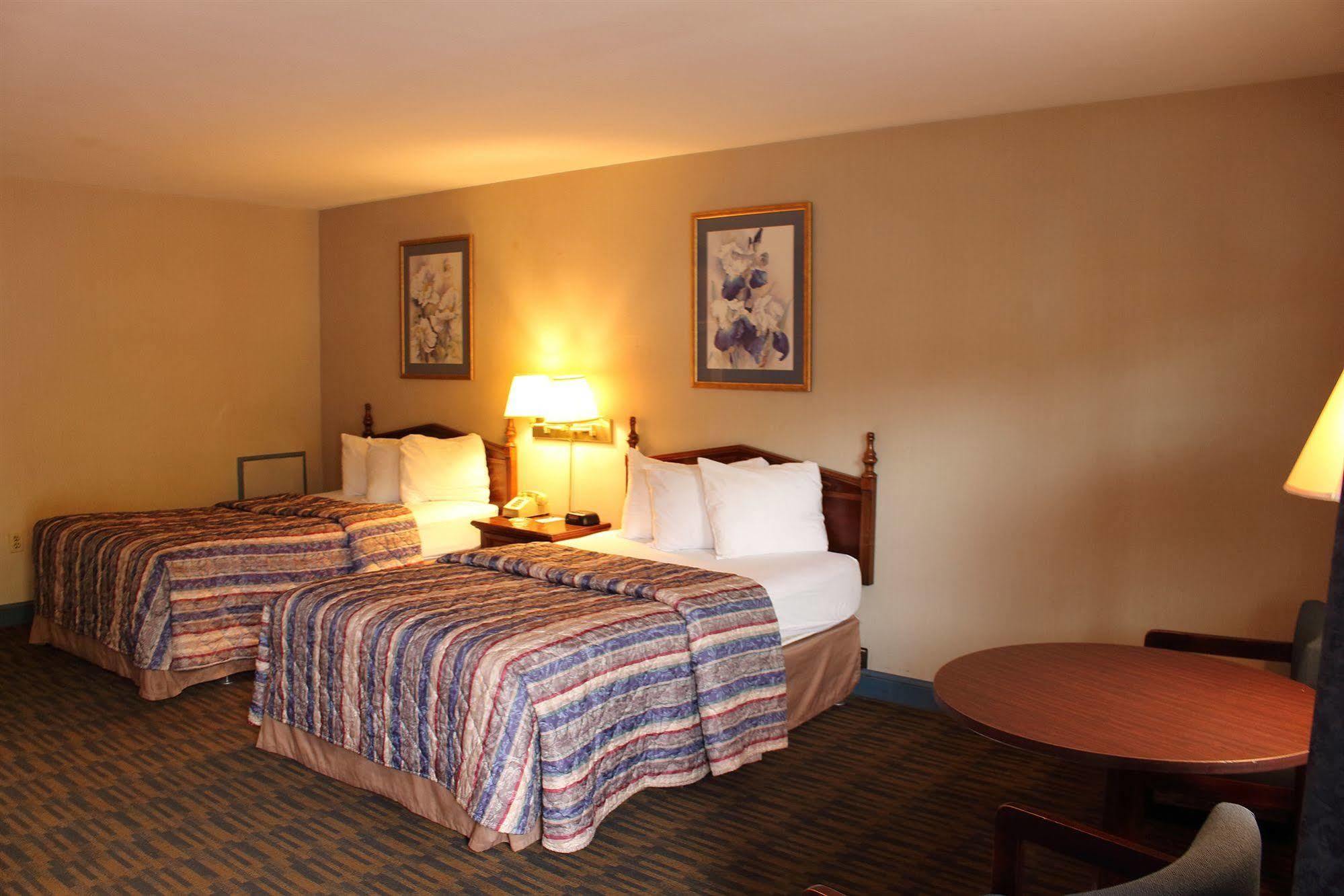 Governor House Inn Arlington/Falls Church Kültér fotó